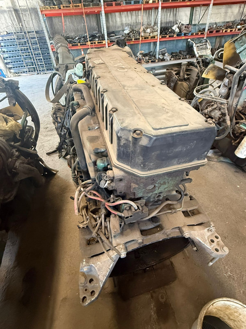 Motor Volvo D12D 460 HP con Caja Mecánica o sin caja!